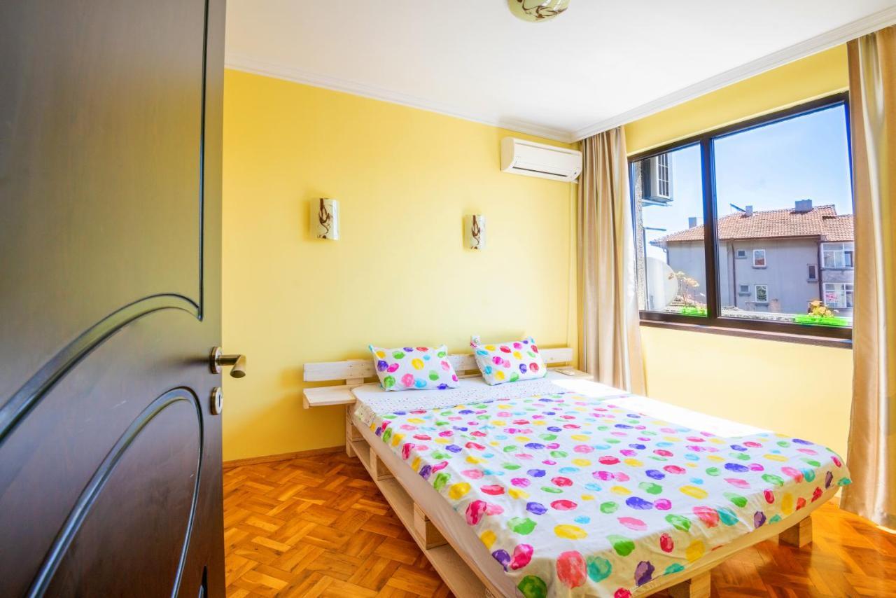 Hotel House With Garden Pomorie Exteriér fotografie