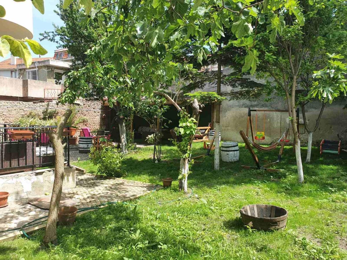 Hotel House With Garden Pomorie Exteriér fotografie